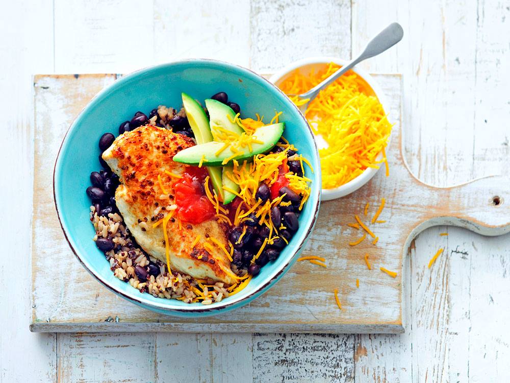 https://www.savoryonline.com/app/uploads/recipes/106577/fiesta-chicken-black-bean-and-rice-bowl.jpg