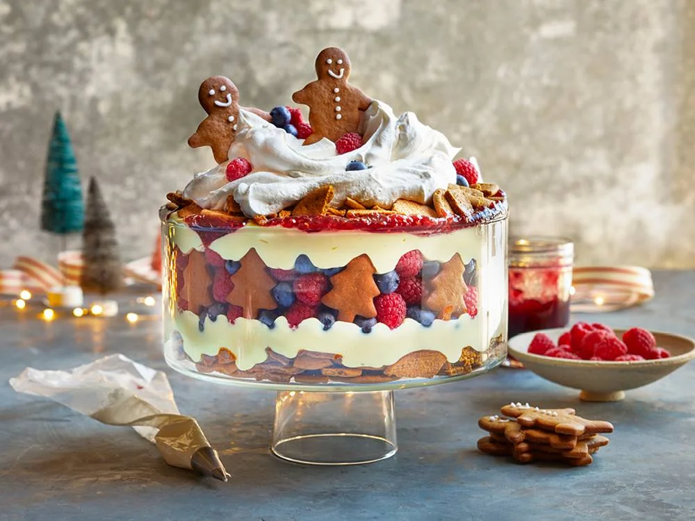 Leftover Birthday Cake? Make a Trifle Pudding! - YouTube