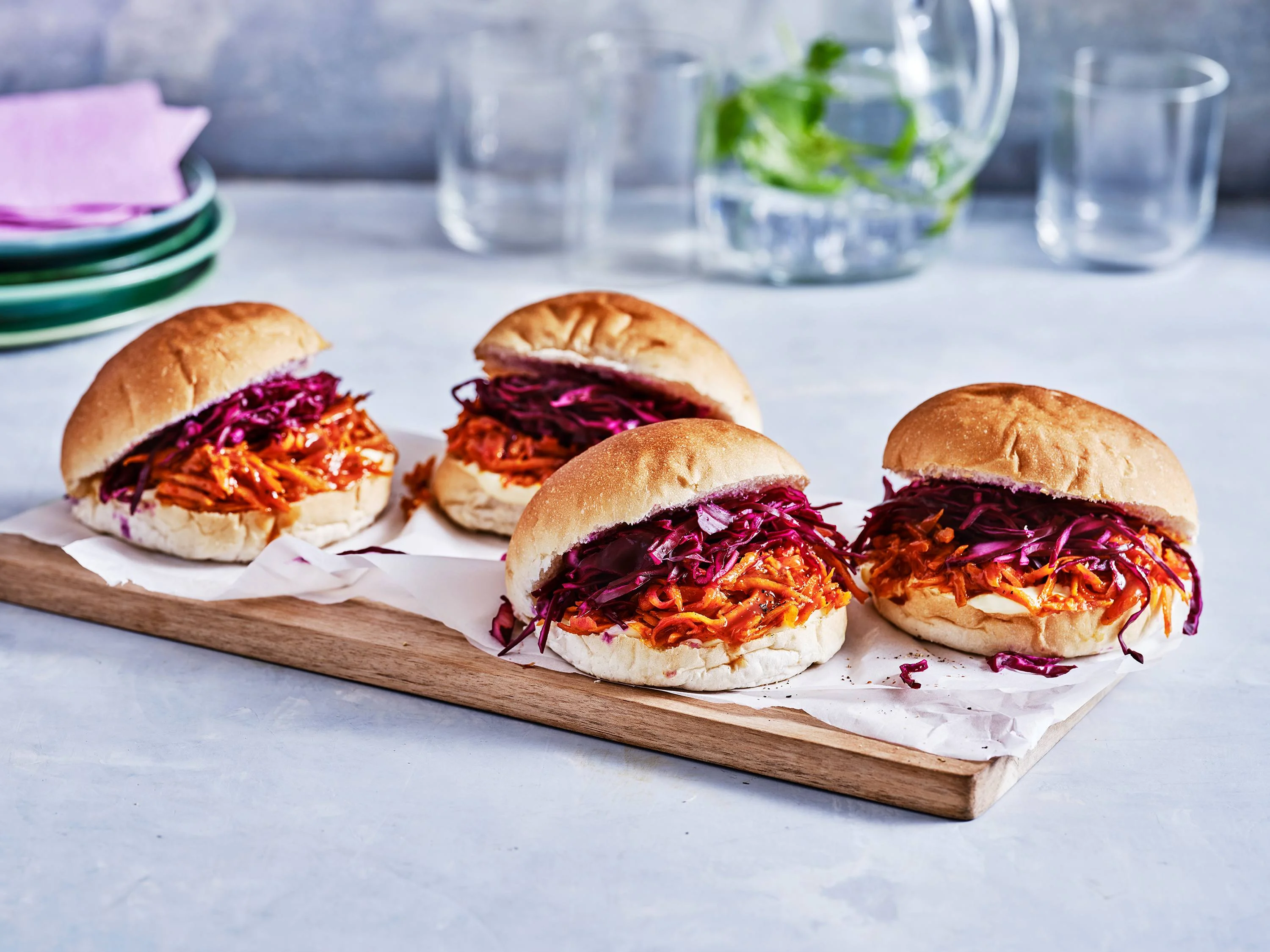 Slow cooker BBQ chilli maple shredded chicken burgers (and a