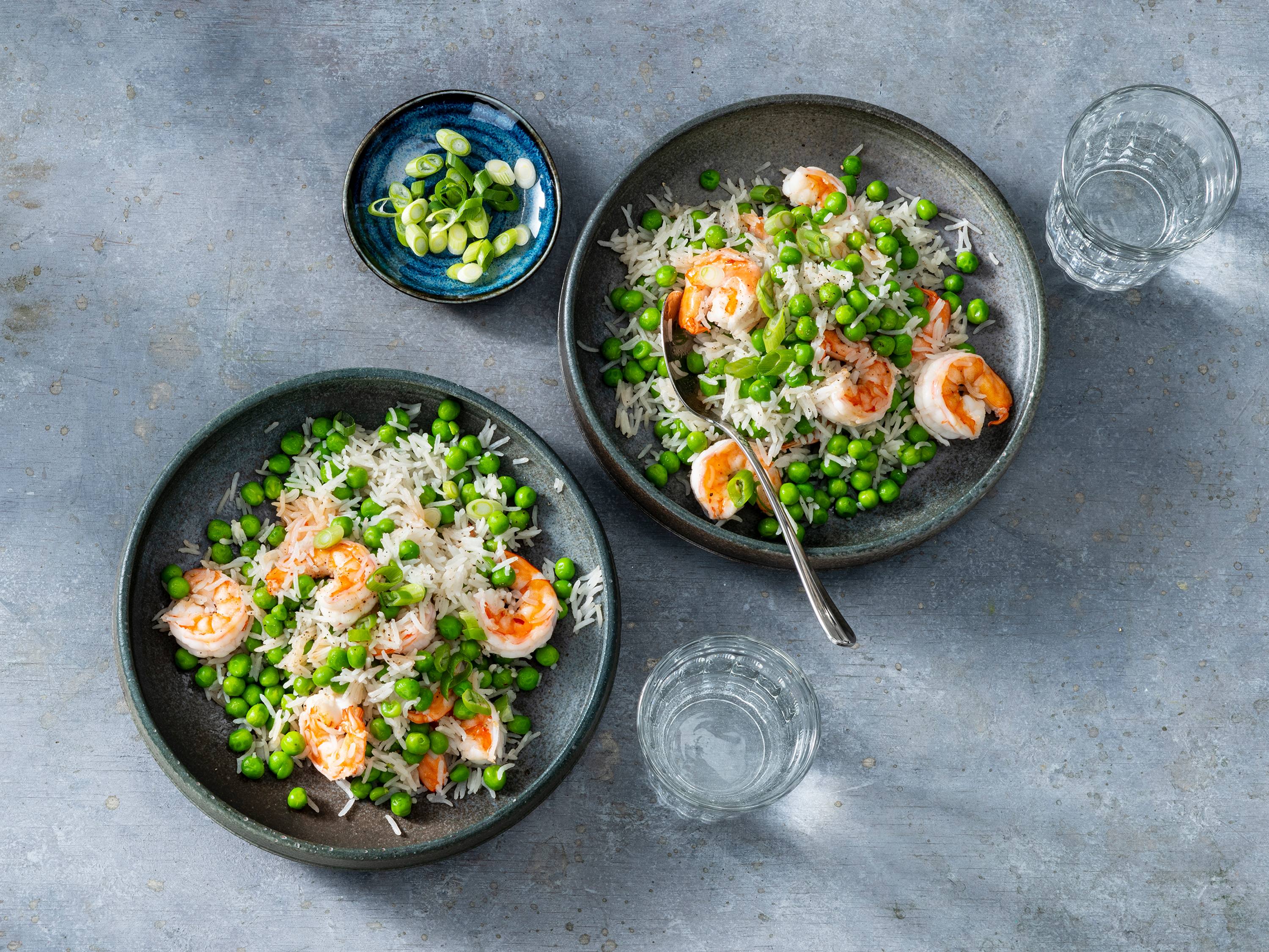 https://www.savoryonline.com/app/uploads/recipes/245145/one-pot-shrimp-and-coconut-rice.jpg